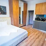 Cozy Near Calea Victoriei *