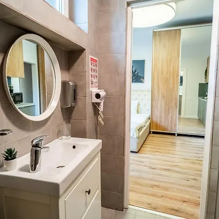 Cozy Near Calea Victoriei Apartment Bucharest
