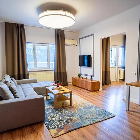 Cozy Near Calea Victoriei Appartamento Bucarest