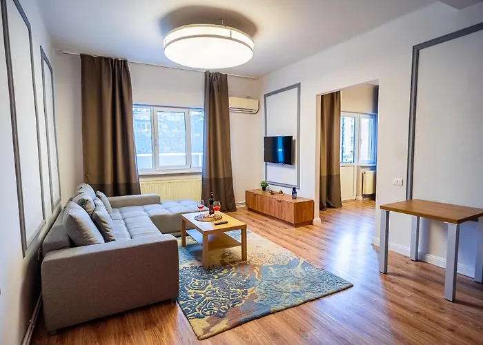 Cozy Near Calea Victoriei Apartamento Bucareste