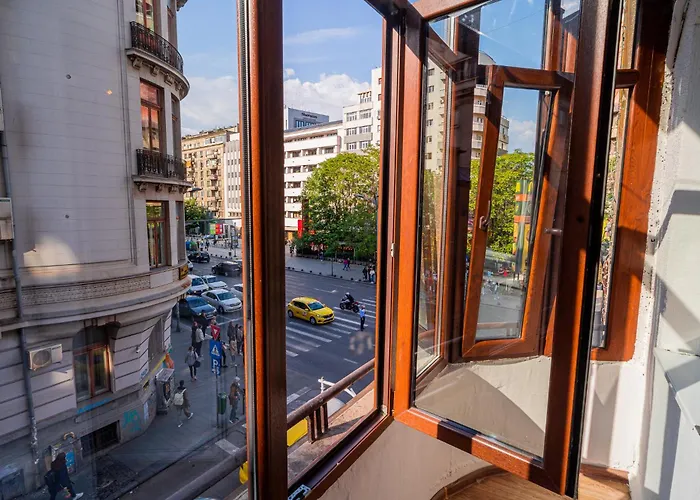 Cozy Near Calea Victoriei * Bucareste