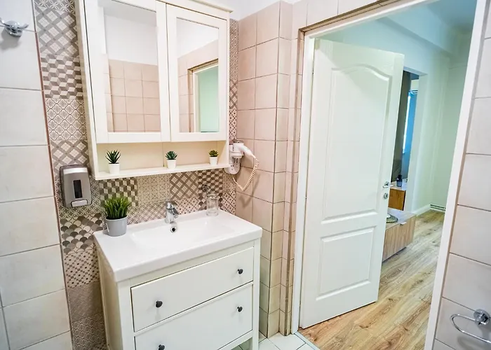 Cozy Near Calea Victoriei Apartman *